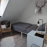 Gemuetliche Galeriewohnung Im Gruenen Lägenhet *
