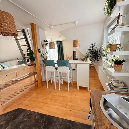 Gemuetliche Galeriewohnung Im Gruenen Lägenhet Trappenkamp